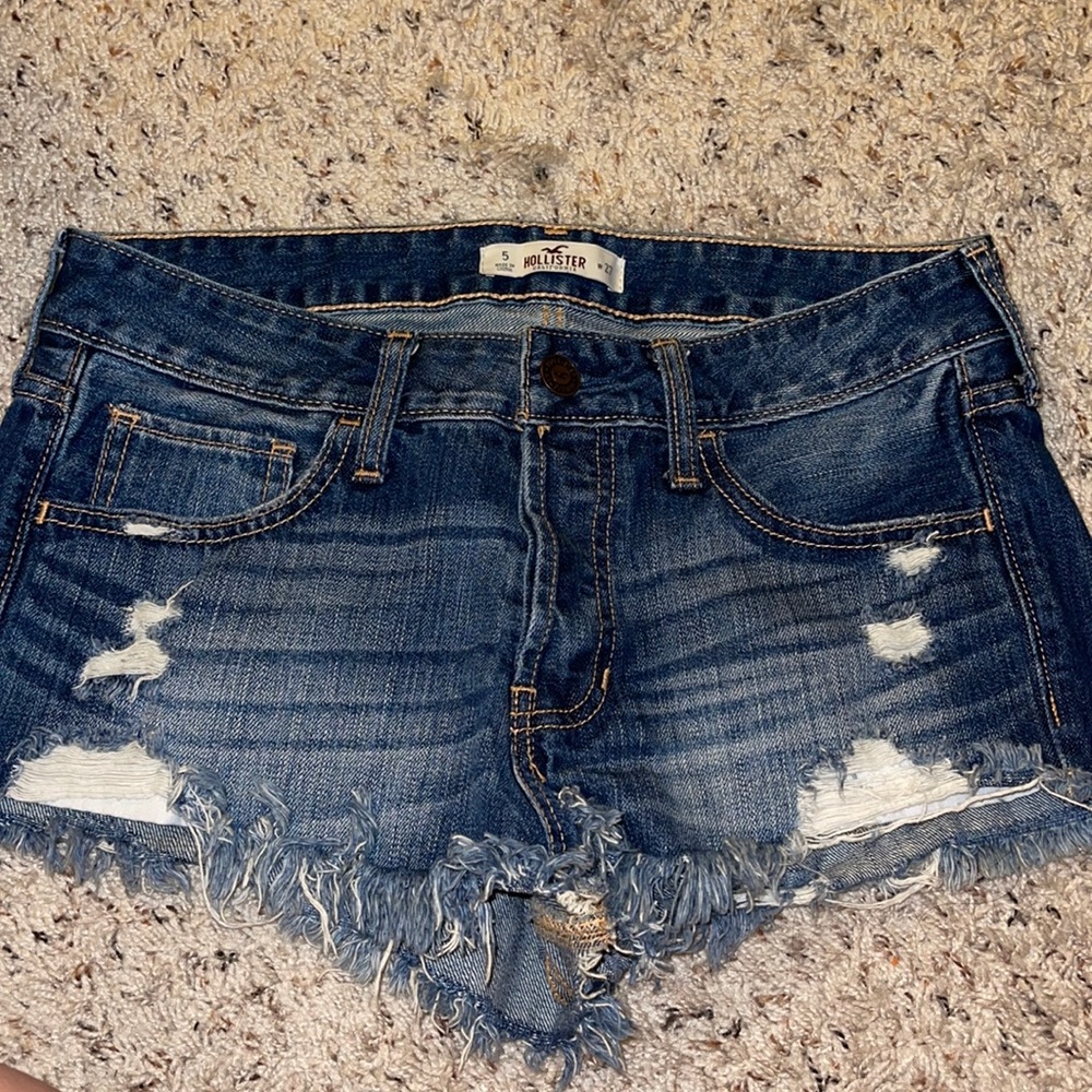 hollister dark wash denim shorts